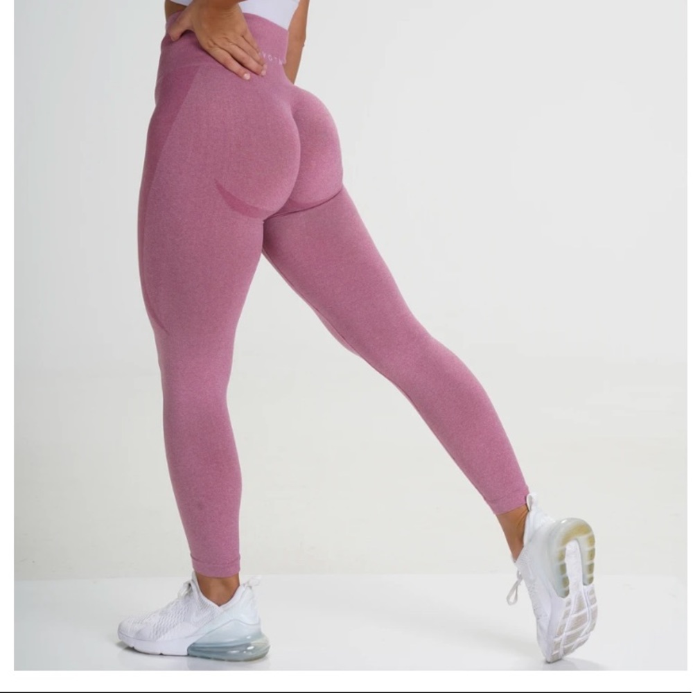 NVGTN Pastel Pink contour leggings - NWOT